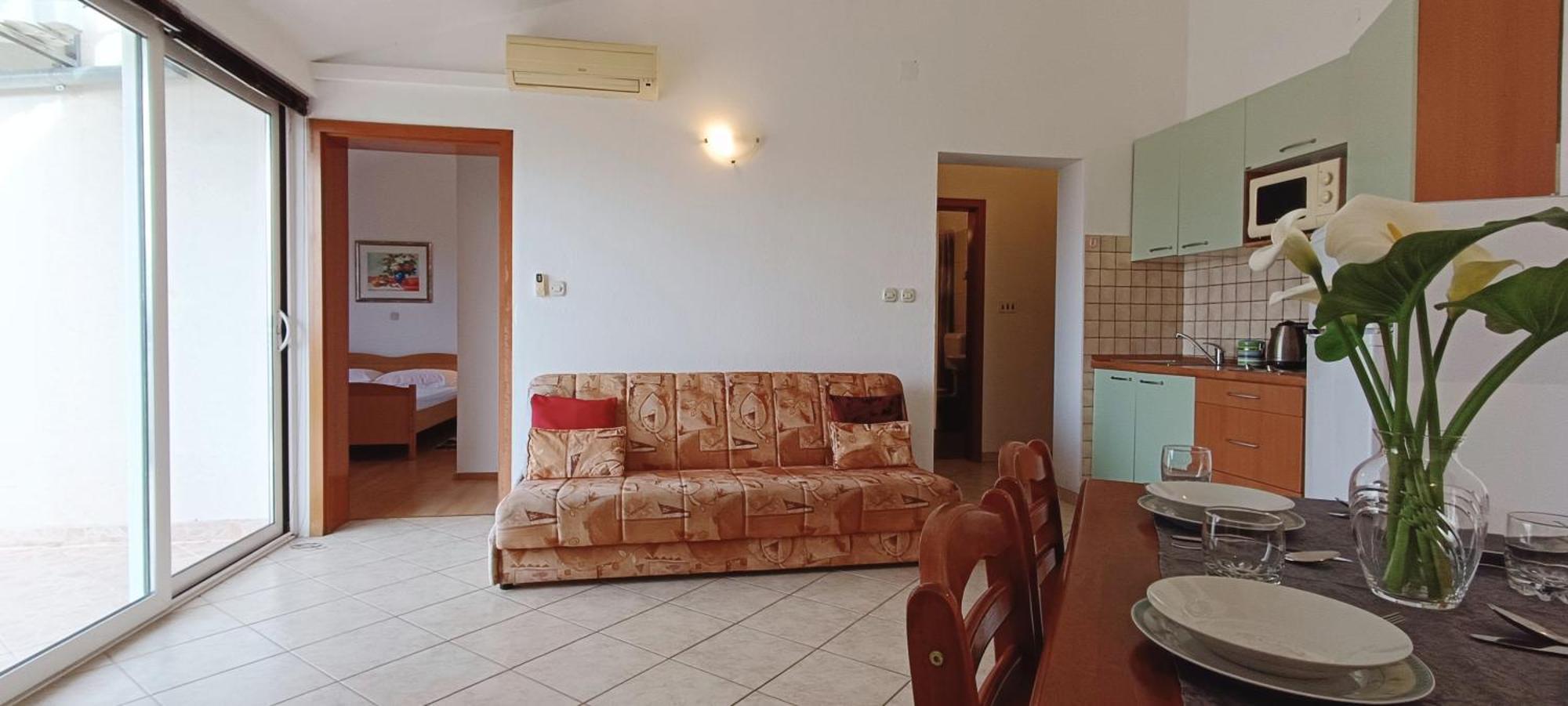 Apartments Roko Lalin ปาโกชตาเน ภายนอก รูปภาพ